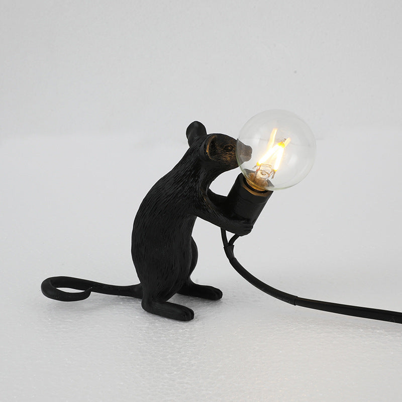 Postmodern Resin Animal Rat/Mouse Small Mouse table light LED