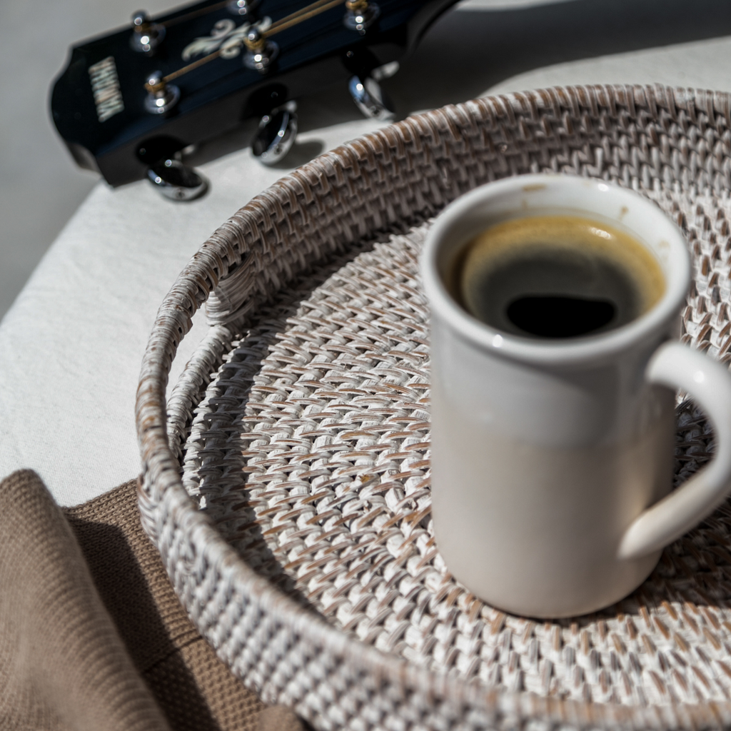 Round Rattan Tray — Decorative White Woven Tray for Coffee Table & Home
