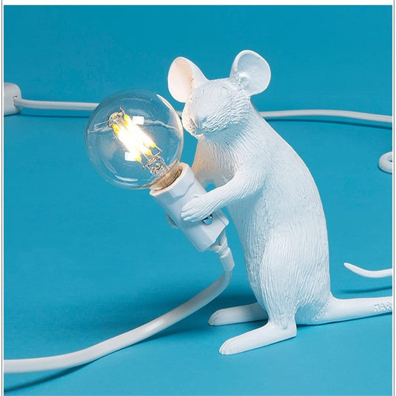 Postmodern Resin Animal Rat/Mouse Small Mouse table light LED