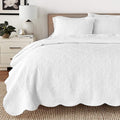 Serenity Ivory Victorian Medallion Cotton Reversible Quilt Set