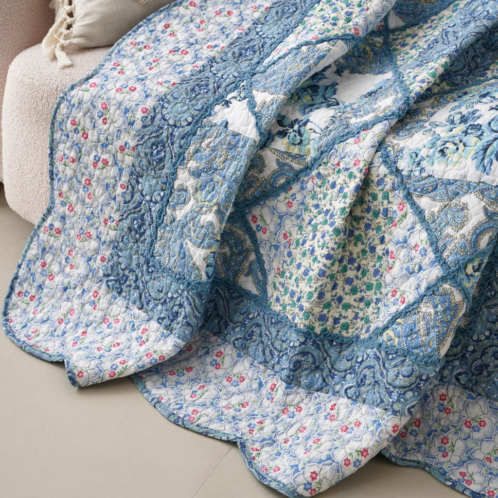 Tache Petal Dance Cotton Patchwork Quilted Throw Blanket