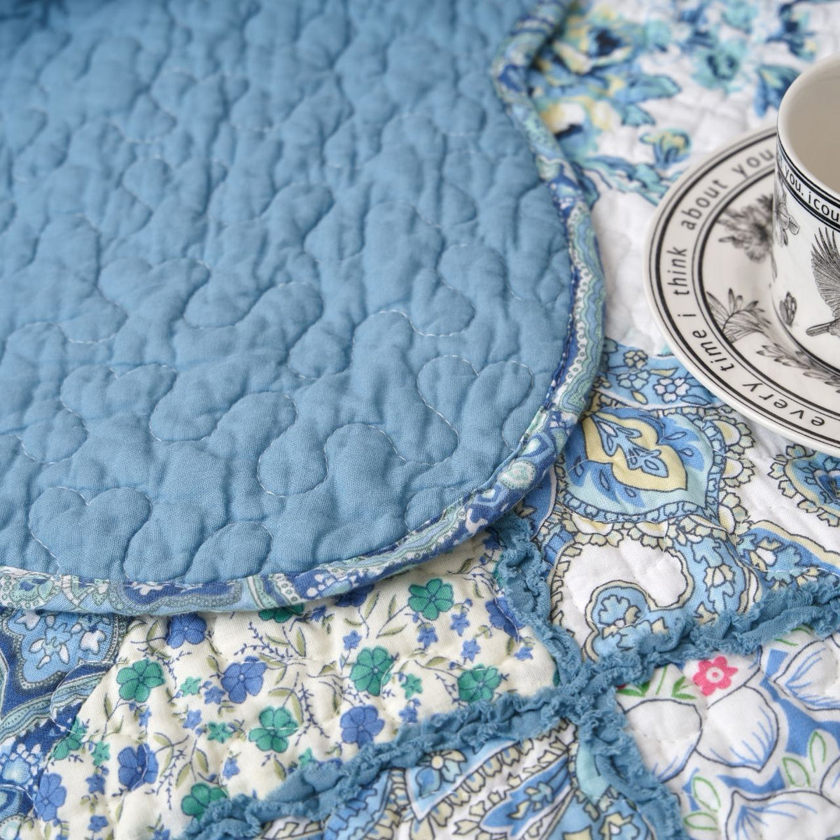 Tache Petal Dance Cotton Patchwork Quilted Throw Blanket