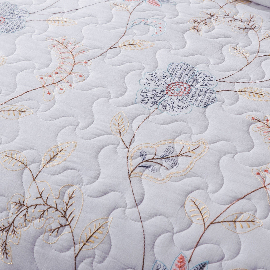 Cottage Embroidered White Blue Yellow Floral Cotton Patchwork Quilt Set