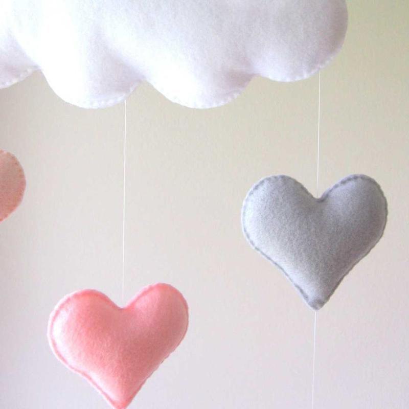 Wind Chimes Handmade Cloud Felt Love Pendant Hanging Heart Decor Girls Wind Chime Nursery Decoration
