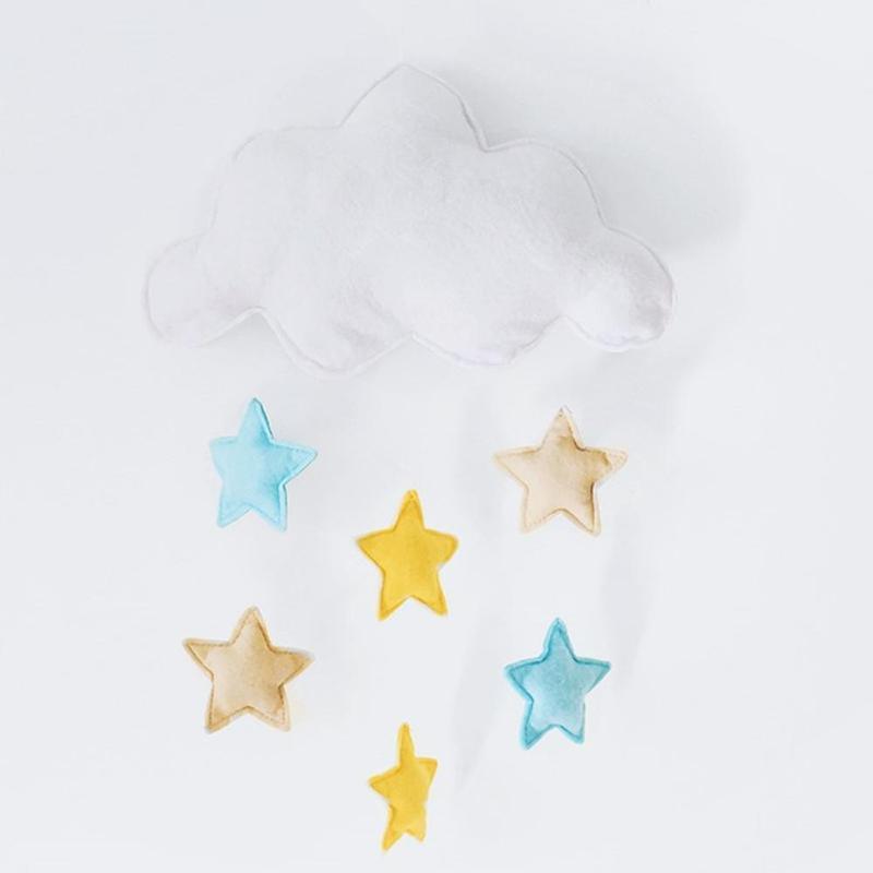 Wind Chimes Handmade Cloud Felt Love Pendant Hanging Heart Decor Girls Wind Chime Nursery Decoration